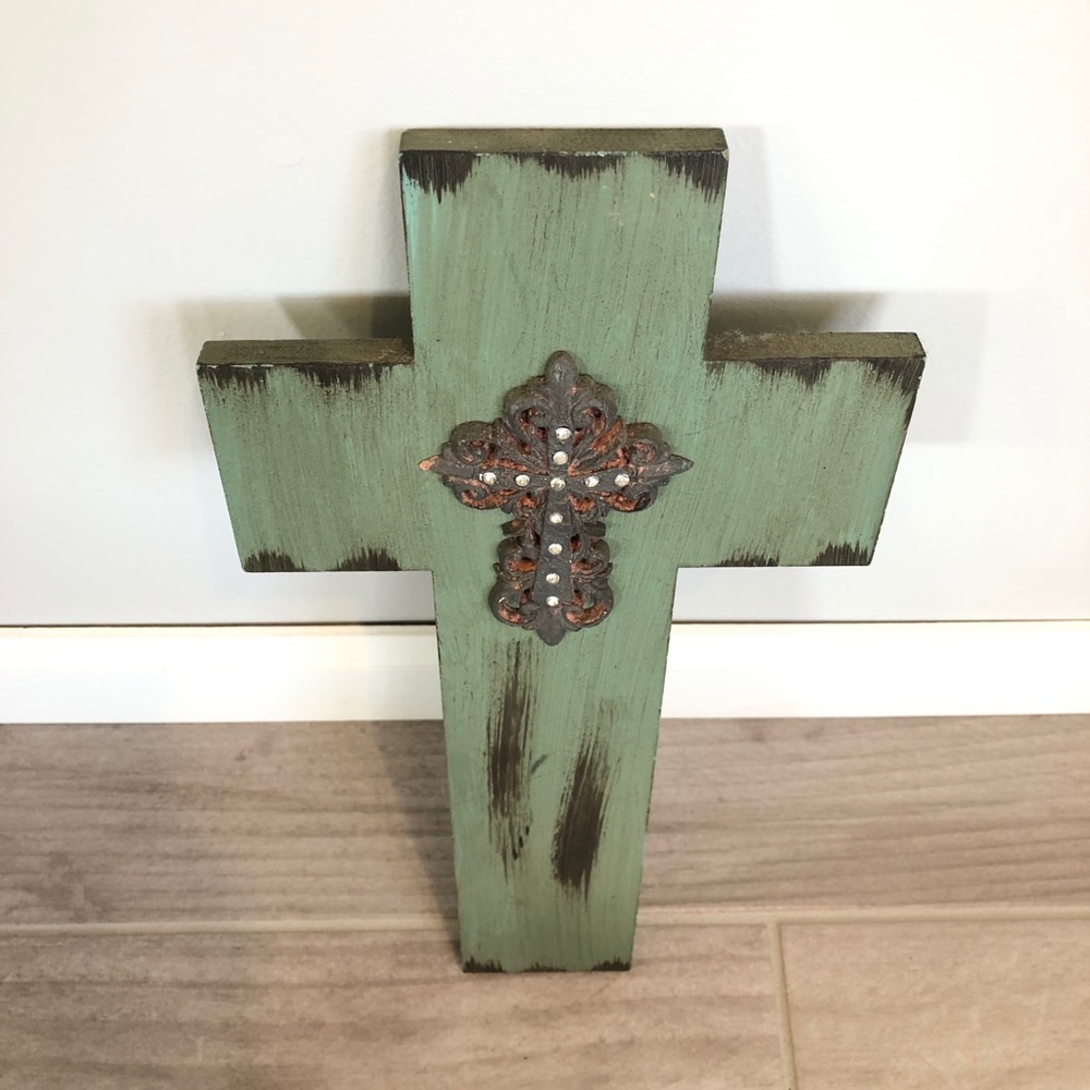 CROSS WALL DECOR - Picture 5 of 14